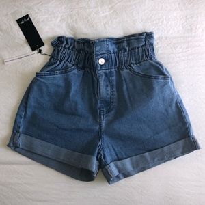 High waisted paperbag shorts